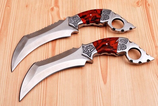 Custom Handmade D2 Steel 11" Hunting Karambit knives Pair With Beautiful Leather Sheath