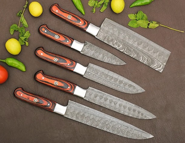 Magnificent Custom Made Damascus Blade Kitchen/Chef Knife Set 5 pieces, Unique High Grade Hand Forged Kitchen Knives Set