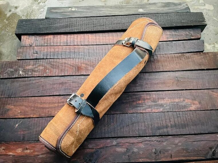 Custom Handmade Damascus Steel Kitchen Knife/Set of 7/ Rollover cover/ Sheath/