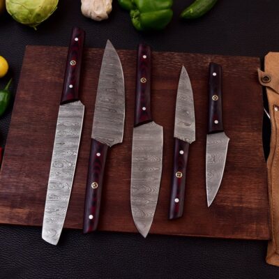 Magnificent Custom Made Damascus Blade Kitchen/Chef Knife Set 5 pieces, Unique High Grade Hand Forged Kitchen Knives Set