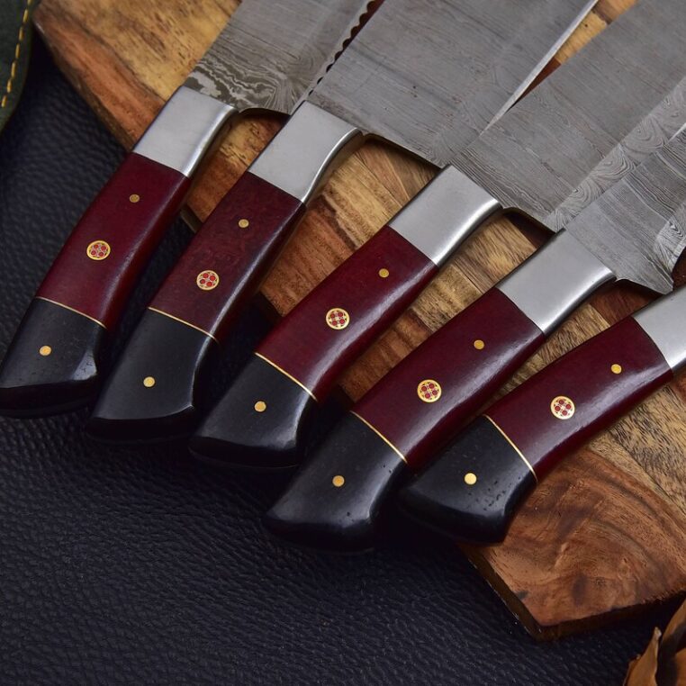 Magnificent Custom Made Damascus Blade Kitchen/Chef Knife Set 5 pieces, Unique High Grade Hand Forged Kitchen Knives Set