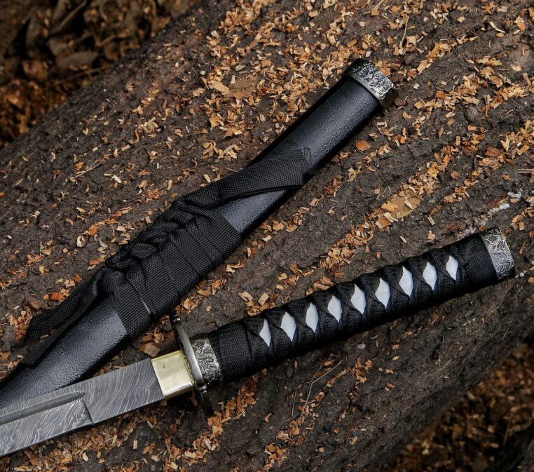 Fully Hand Forged Damascus Steel Full Tang Sword, Ninja Sword, Assassin's sword, Katana Sword, Gifts for him