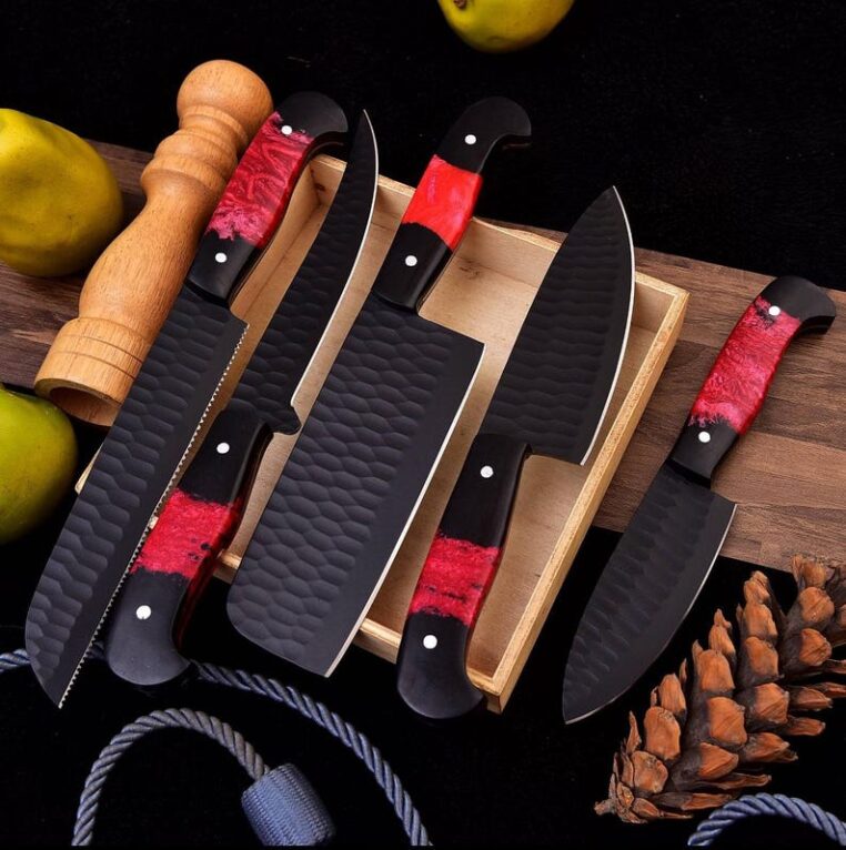 Magnificent Custom Made Carbon Steel Blade Kitchen/Chef Knife Set 5 pieces, Unique High Grade Hand Forged Kitchen Knives Set