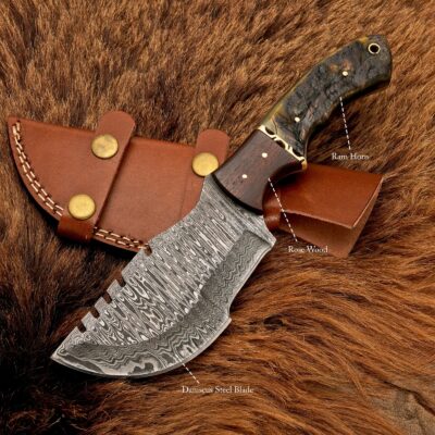 11" Damascus Steel Tracker Hunting Knife With Leather Sheath