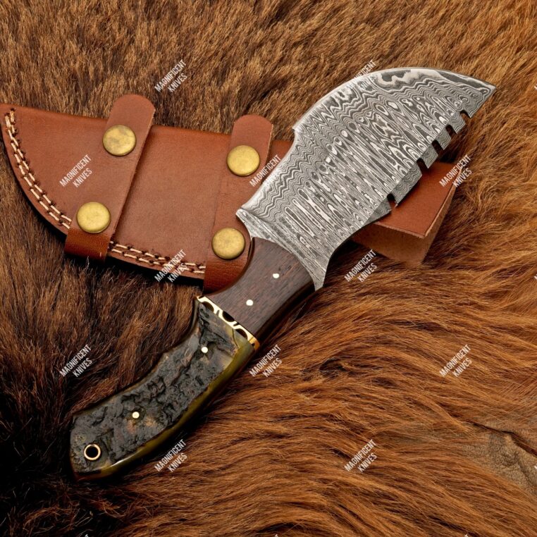 11" Damascus Steel Tracker Hunting Knife With Leather Sheath