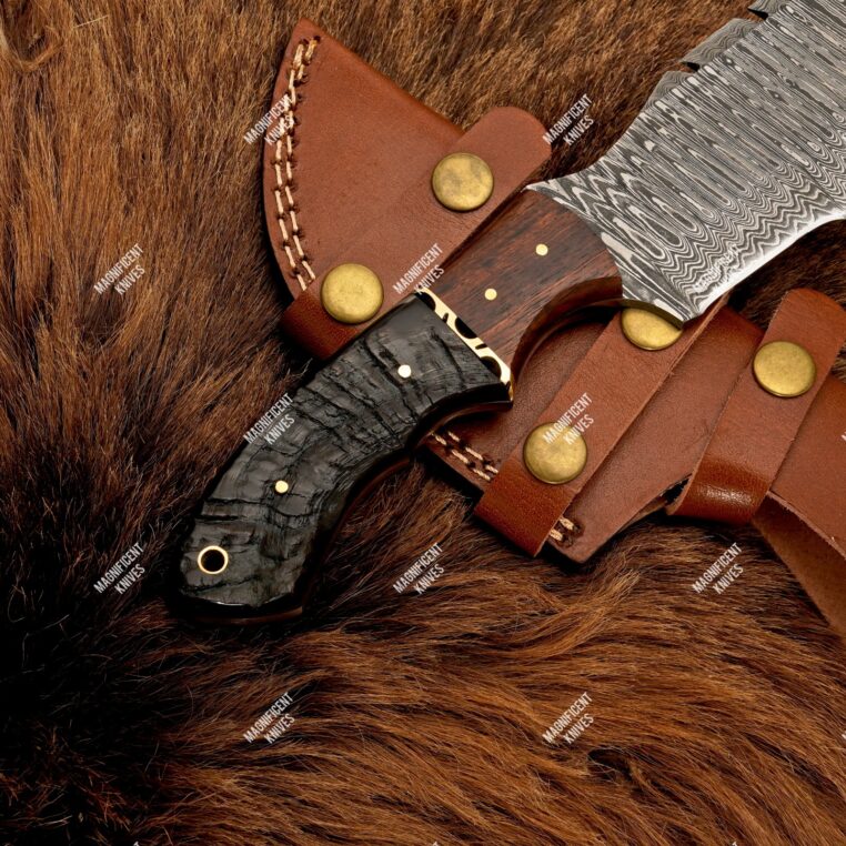11" Damascus Steel Tracker Hunting Knife With Leather Sheath