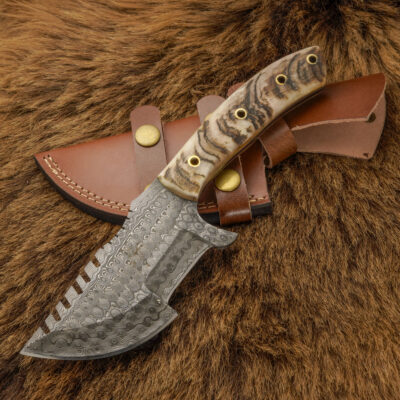 Horntrail Tracker: 10” Hand Forged Damascus Steel Knife with Ram Horn Handle
